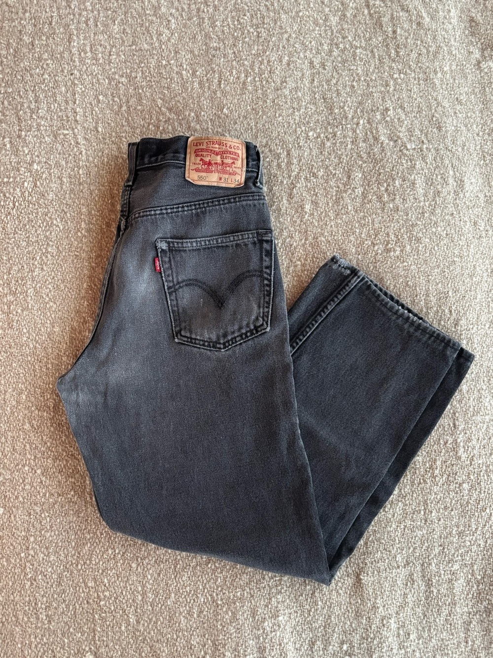 Vintage Distressed Levi’s 550 Jeans